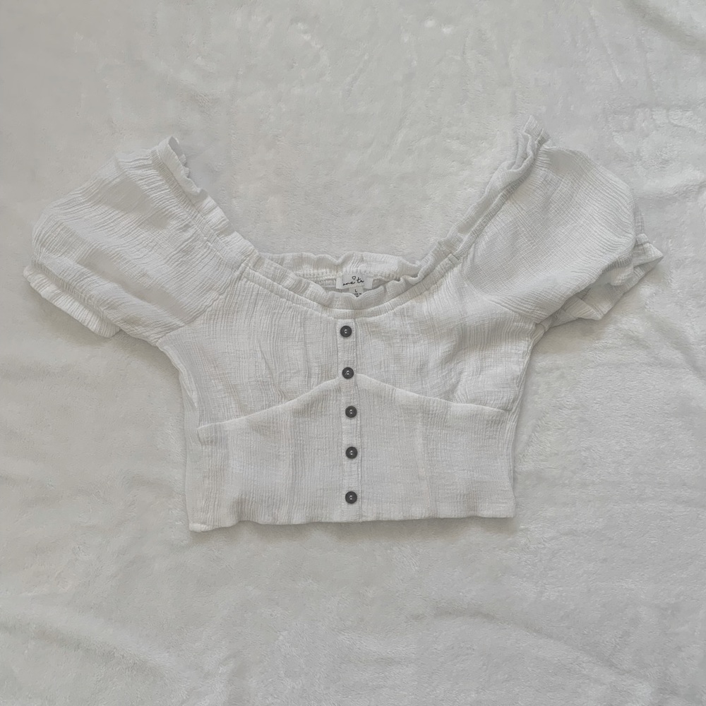white cropped blouse